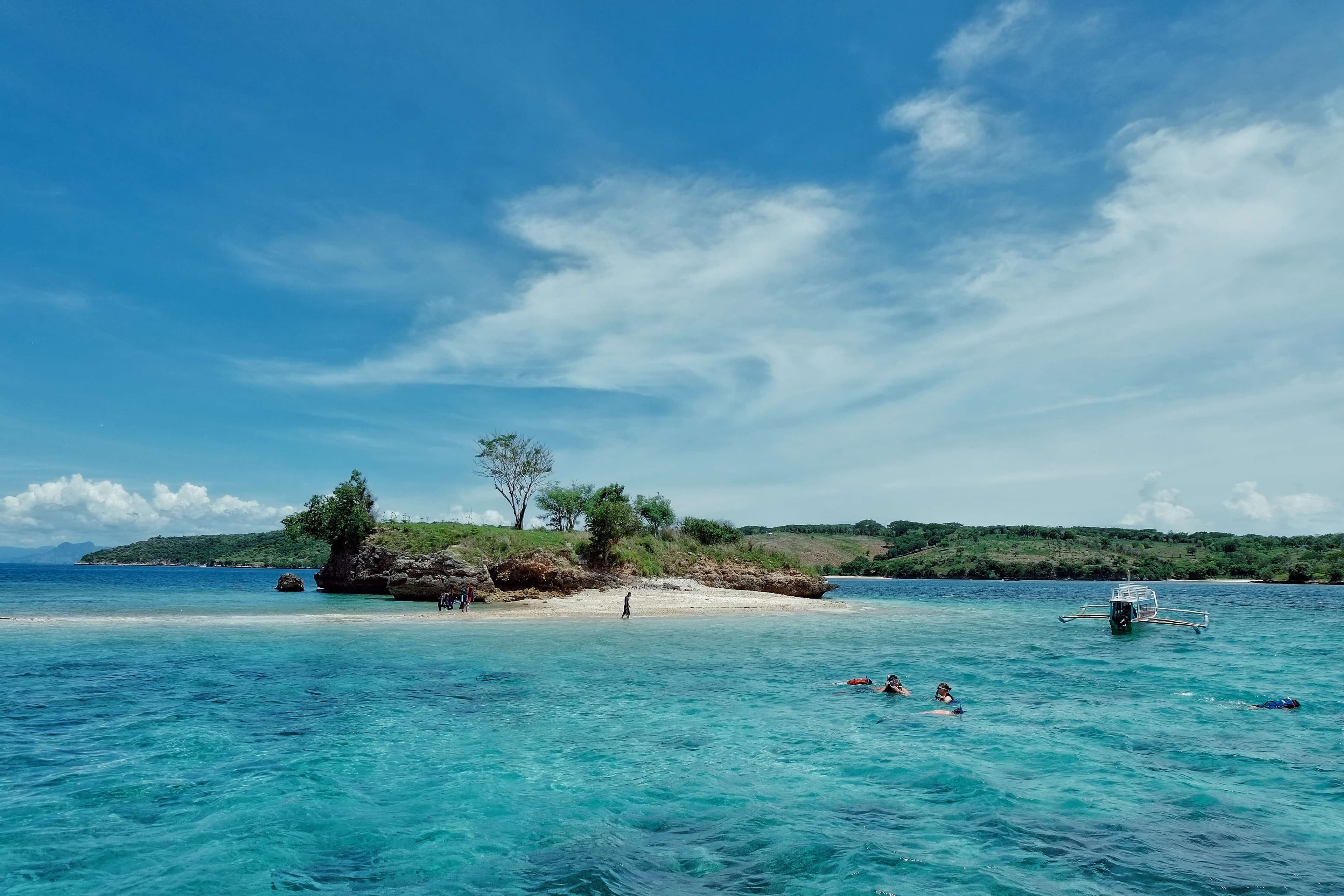 PAKET WISATA 3 HARI 2 MALAM OPSI B