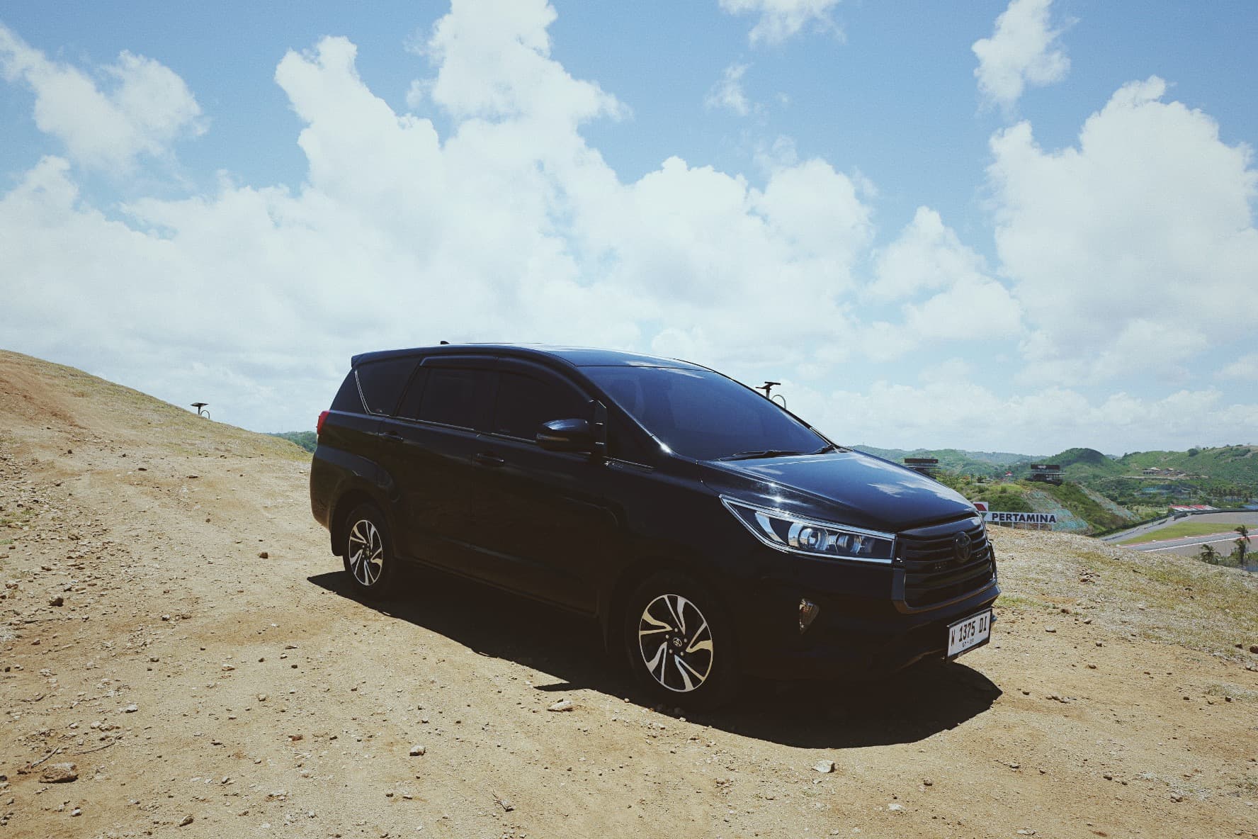 INNOVA REBORN - EBF67449-A642-4F1A-B17D-6A695E4DCB50.jpg